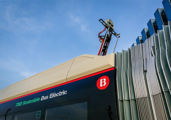 Foto TMB Y ENDESA X-DOMINION EMPIEZAN LA INSTALACIÓN DE 37 CARGADORES RÁPIDOS EN LA COCHERA DE AUTOBUSES DEL ‘TRIANGLE’ DE BARCELONA